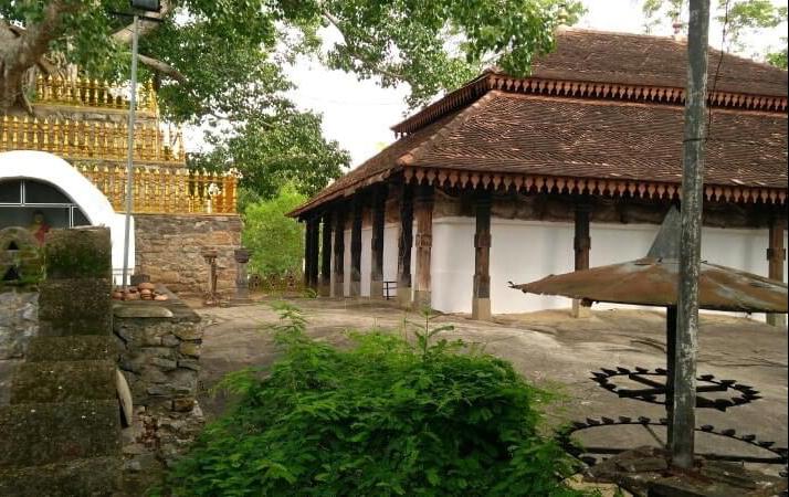 main entrnace of padeniya royal temple 