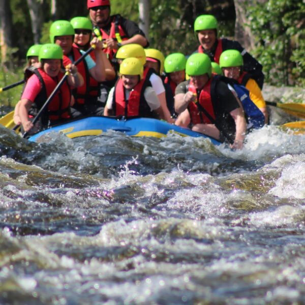 sri lankan riders water activities